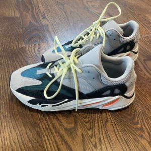 Adidas Yeezy Boost 700 Waverunner- sz 10.5